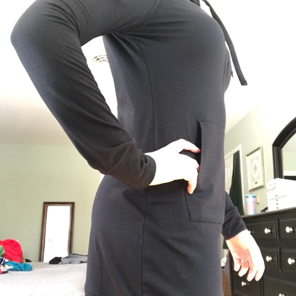 Fabletics Dresses & Skirts - Fabletics Black Hooded Sweatshirt Dress